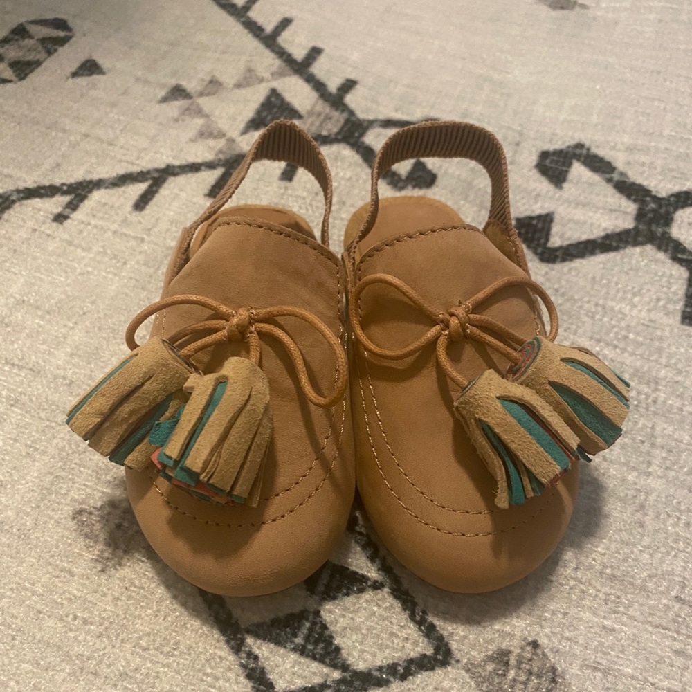 Zara baby shoes size EU 20